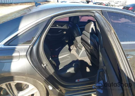 2015 Audi S8 4.0T from USA, damaged, VIN WAUK2AFD1FN019295